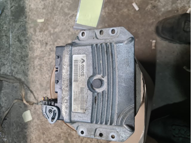 Модуль управління двигуном 8200298457 RENAULT