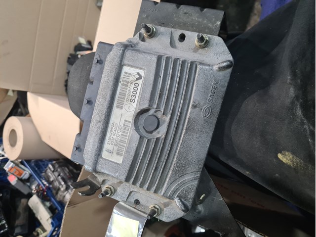 Мізки двигуна 8200387138 RENAULT