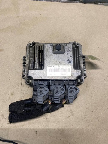 Мізки двигуна 8200635663 RENAULT