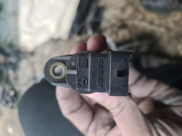 Датчик фаз A0031539728 MERCEDES