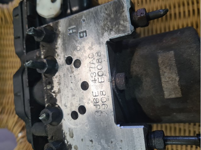 Гідроагрегат антиблокувальної системи GJ6E437A0 MAZDA