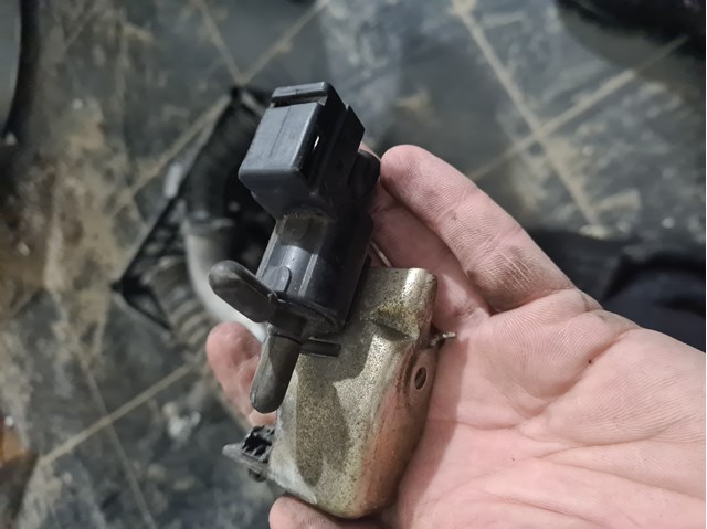 Клапан електропневматичний K5T49091 MITSUBISHI