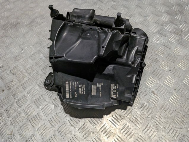 Корпус повітряного фільтра 13717639749 BMW