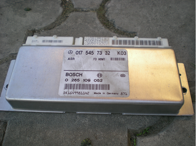 Блок управління ASR 0175457332 MERCEDES