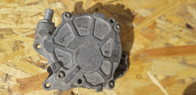 Насос вакуумний 03L145100 BOSCH