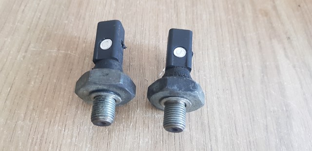 Датчик тиску масла двигуна Ауді A4 B6