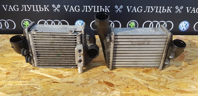 Радіатор інтеркулера 078145806L VAG