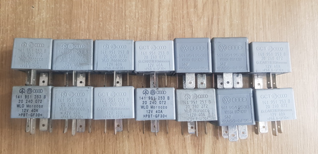 Блок управління вентилятором 141951253B VAG