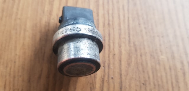 Система охолодження, вимикач 1H0959625 VAG