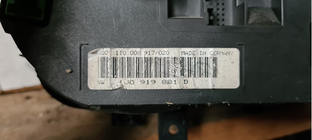 щиток приладу 1J0919881D VAG