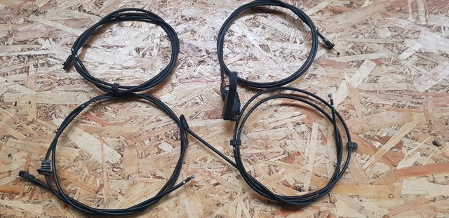 Тяга приводу замка капота 1J1823531B VAG