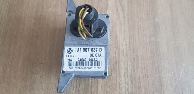 Датчик кутової швидкості повороту автомобіля 1J1907637D VAG