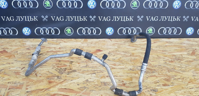 Шланг кондиціонера, від випарника до компресора 1K0820743FD VAG