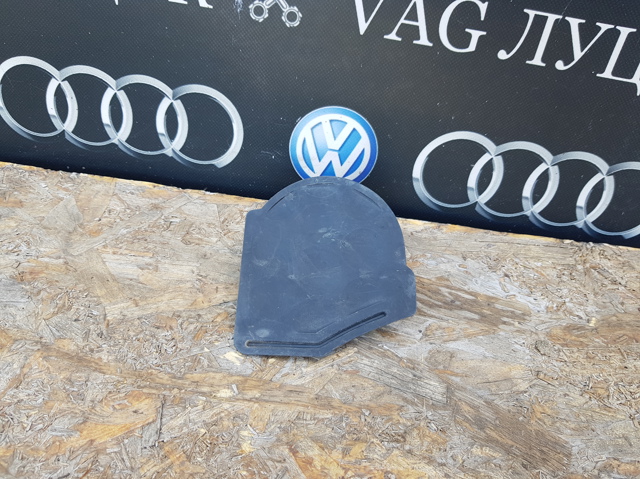 Заглушка кузова 1K0825962B VAG