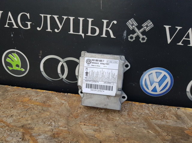 Модуль-процесор управління подушки безпеки 1K0909605T VAG