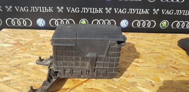 Піддон акумулятора(АКБ) 1K0915335C VAG