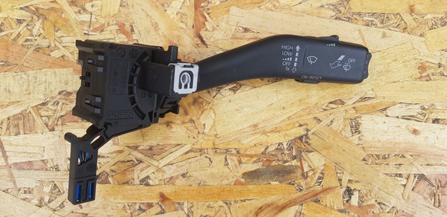 Перемикач підрульовий, правий 1K0953519L VAG