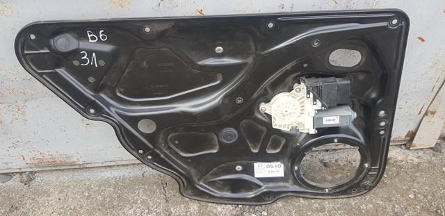 Двигун стеклопод'емника двері задньої, лівої 1K0959703F VAG