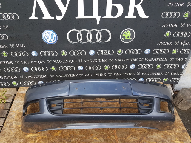 Бампер на авто Skoda Octavia 2 A5