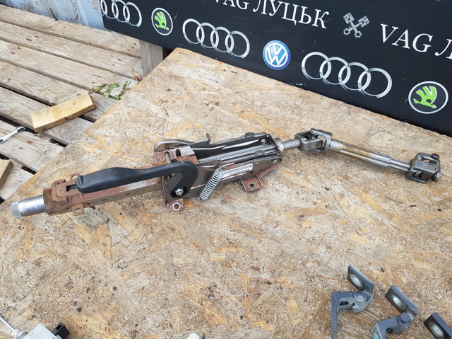 Колонка рульового управління 1Z1419502Q VAG