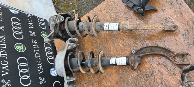 Амортизатор передньої підвіски 313364 SACHS