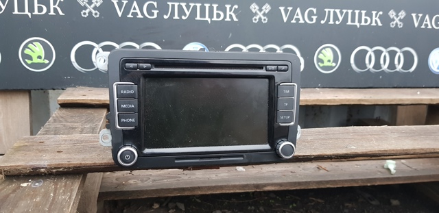 Магнітола 3C8035195 VAG