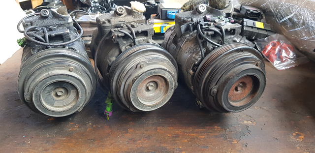 Насос кондиціонера 4B0260805C VAG