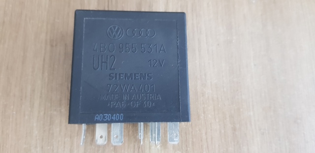 Реле управління двірниками 4B0955531A VAG