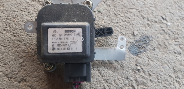 Двигун заслінки печі 4B1820511D VAG