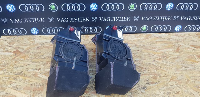 Сабвуфер 4B9035382 VAG