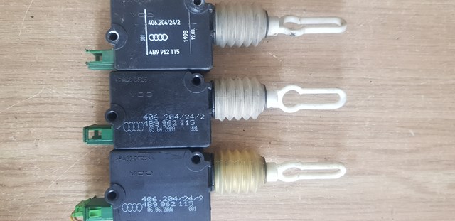 Актуатор замка ляди 4B9962115 VAG