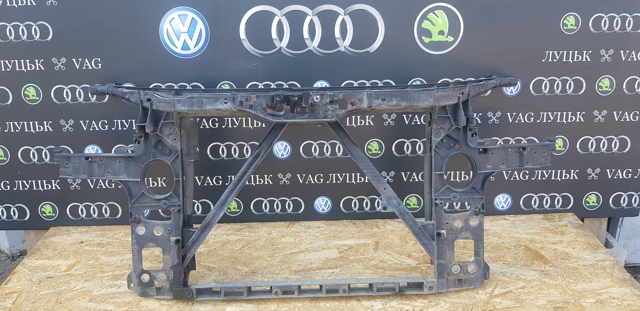 Оперення в зборі 4L0805594 VAG