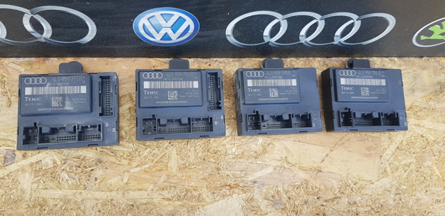Блок комфорту передніх дверей 4L0959792B VAG