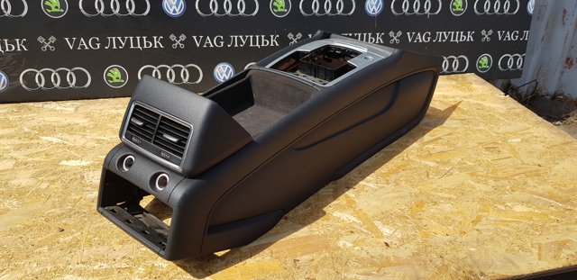 Панель борода 4L1863244C6PS VAG