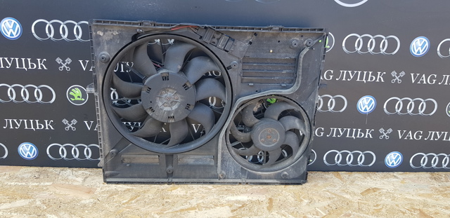 Облицювання рамки радіатора 7L0121203G VAG