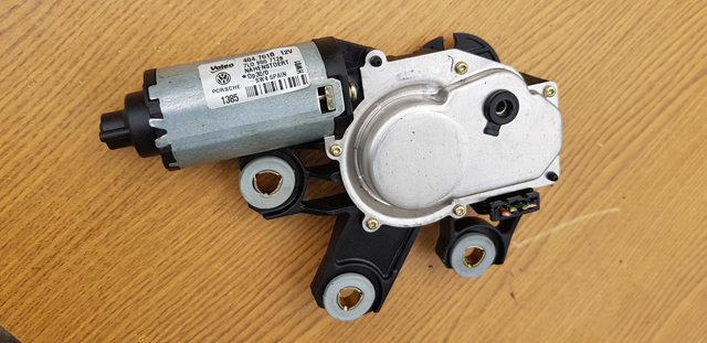 Моторчик заднього двірника 7L0955712B VAG