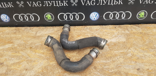 Шланг/патрубок интеркуллера 7L6145822B VAG