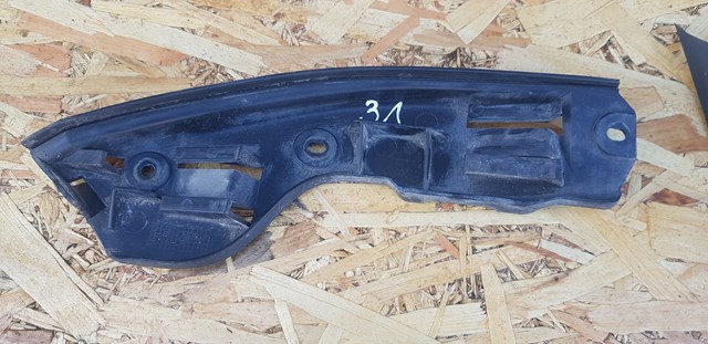 Напрямна заднього бампера, ліва 7L6807393B VAG