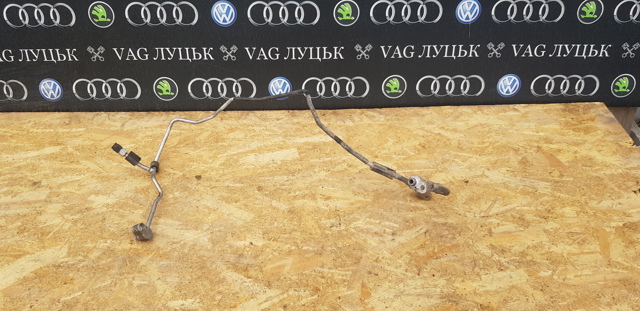 Шланг кондиціонера, від радіатора до випарника 7L6820750AJ VAG