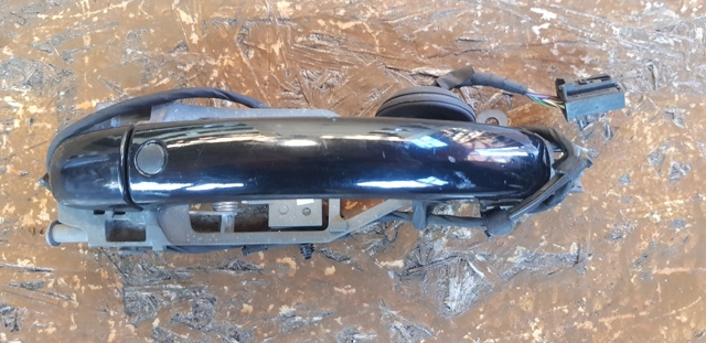 Ручка дверей в зборі 7L6839205 VAG