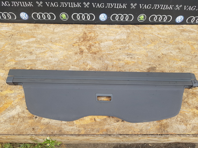 Шторка двері багажного відсіку 7L6867773K86G VAG