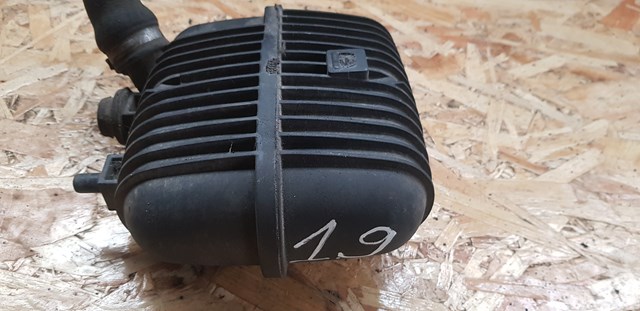 Резонатор 8E0129955 VAG