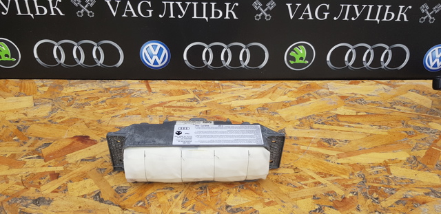 Установка подушки безпеки пасажира 8E1880204B VAG