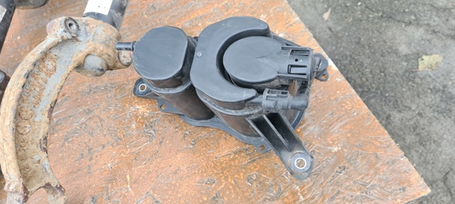 Абсорбер 8K0201799G VAG