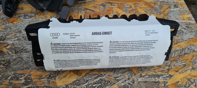 Установка подушки безпеки пасажира 8T0880204E VAG