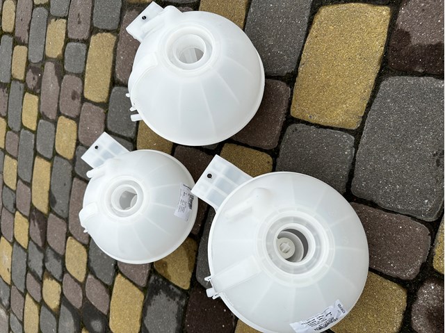 Бачок системи охолодження, розширювальний Volkswagen Crafter 30-35