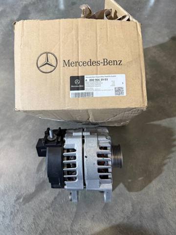 Генератор автомобільний A0009063903 MERCEDES