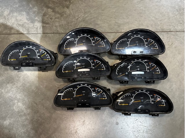 щиток приладу A0014460721 MERCEDES