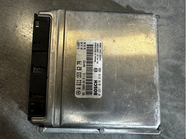 Блок двигуна A6111536279 MERCEDES