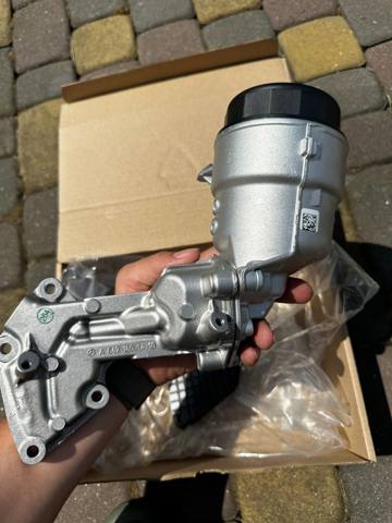Корпус маслофільтра A642180141064 MERCEDES